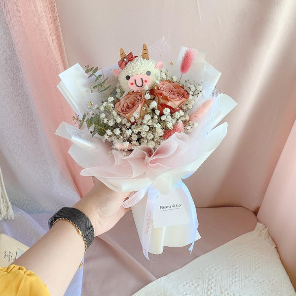 Dainty And Adorable Flower Bouquet (Kuching Delivery Only) Giftr