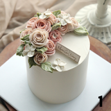 Rose Crescent Cake (Klang Valley Delivery)