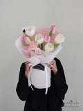 Scentales Pink & White Tulip  Flower Bouquet (Johor Bahru Delivery Only)
