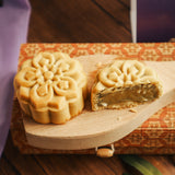 Moonlit Bliss 花好月圆: 2024月饼礼盒