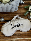 Frosty Comfort | Christmas Gift Set 2025 Silver Theme Customizable Wooden Plate, Blanket, Humidifier, Chocolate, Cookies, Eyemask, Knitted Basket (Klang Valley Delivery)