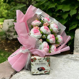 Handmade Crochet 9 Roses Bouquet with T&G Tiramisu Chocolate (Klang Valley Delivery)