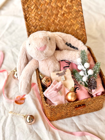 My First Cuddle ｜ Personalized Baby Gift Set, 0 - 9 months Infant Pink Girl (Klang Valley Delivery)