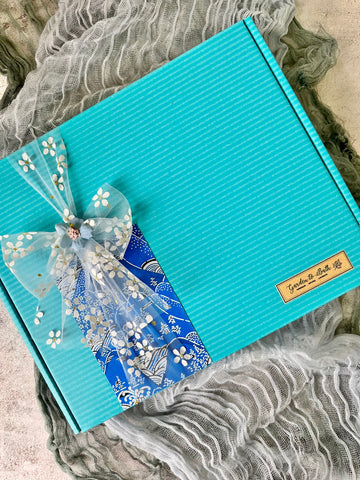 Post Natal Blue Gift Set for Mommy & Baby Boy (Nationwide Delivery)