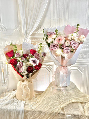 [Valentine's Day 2026] 10 stalks Mix Fresh Flower Bouquet (Klang Valley Delivery) - Valentine's Day Flowers & Gifts 2026
