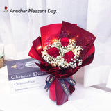 🌹Fresh Flower🌹 3 Stalks Fresh Red Rose Mix With More Baby Breath Bouquet ( Kuantan Delivery ）