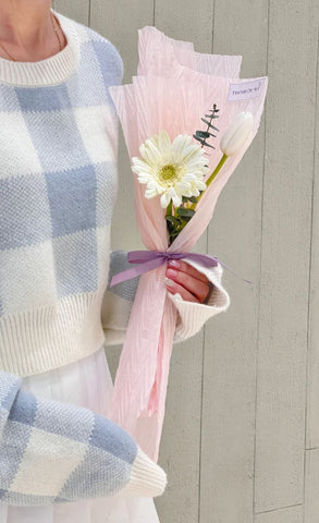 Beautiful & Stylish | Hand Bouquet (Klang Valley Delivery) - Valentine's Day Flowers & Gifts 2026