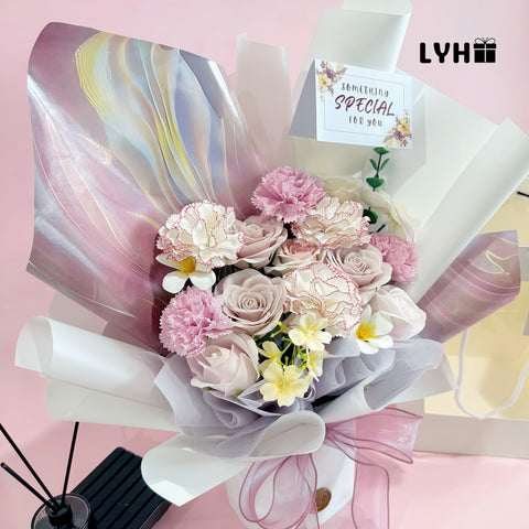 LYHO Soap Flower Bouquet (Medium) [Klang Valley Delivery]