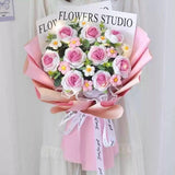 Handmade Crochet 9 Roses Bouquet with T&G Tiramisu Chocolate (Klang Valley Delivery)