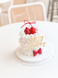 4 inches Love Knot Strawberry Cake (Klang Valley Delivery)