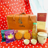Circle of Harmony Mooncake Set - PU Leather Bag & Portable Travel Tea Set (Nationwide Delivery)  - Mooncake Festival 2026