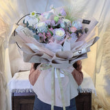 Aurora Rose Bouquet ( Johor Bahru Delivery)