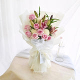 Classic Lily Rose Flower Bouquet (Kuching Delivery Only)