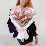 Love And Roses Flower Bouquet (Kuching Delivery Only)