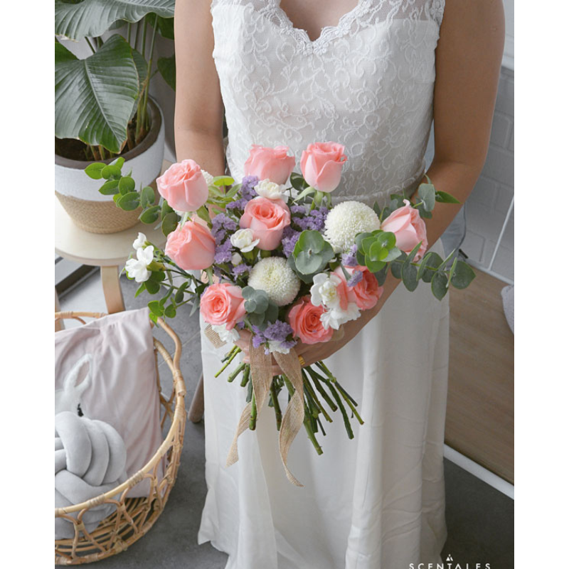 Buy/Send Personalised Grace Pink Rose Bouquet Online- FNP