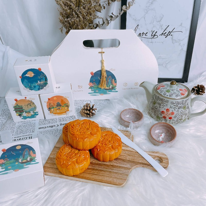 Traditional Mooncake Gift Box (4pcs) | Mooncake Festival 2021 (Klang Valley Delivery)