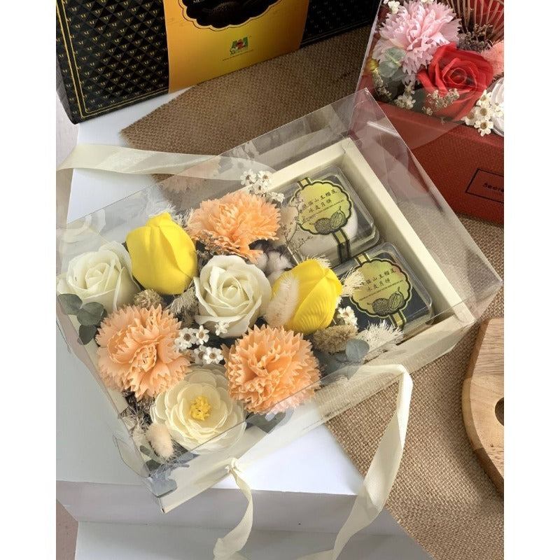 Mooncake Festival 2021 | Musang King Mooncake Yellow Gift Set (Klang V ...