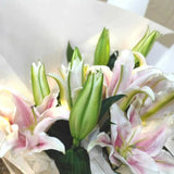 Lorna Fresh Lily Bouquet (Klang Valley Delivery)