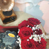 Cassandra Fresh Red Rose & Cake Bundle (Klang Valley Delivery)