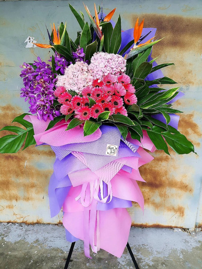 Fresh Pink Gerbera Orchids with Hydrangea Opening Flower Wooden Stand
