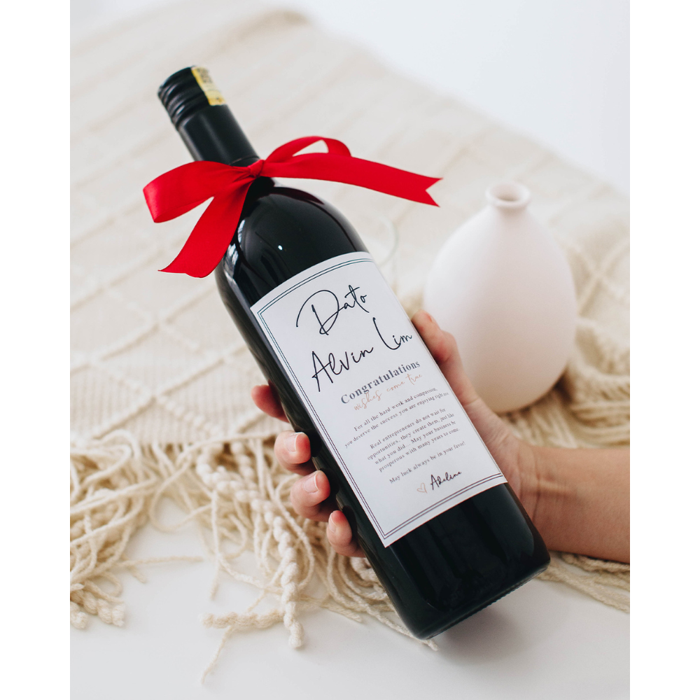 Personalised Red Wine Gift Box With LED (West Malaysia Delivery Only