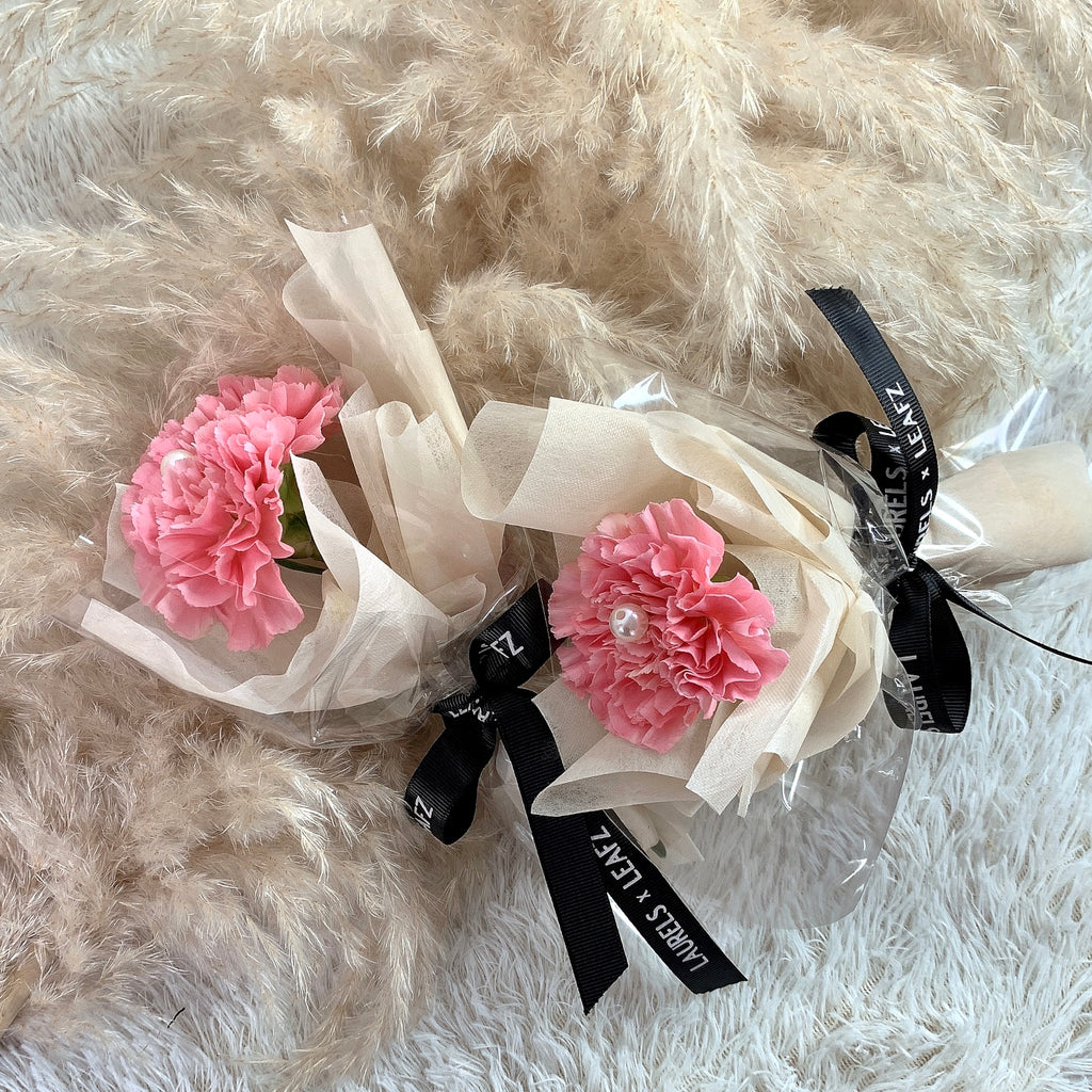 Mother's Day 2023 Adeline Fresh Carnation (Johor Bahru Delivery Only