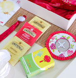 Mid Autumn Rabbit in the Moon Gift Set | 玉兔点灯 Mooncake Festival 2023 (Klang Valley Delivery)