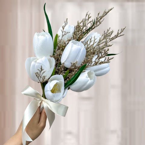 Artificial White Tulips Bridal Hand Bouquet (Klang Valley Delivery Only)