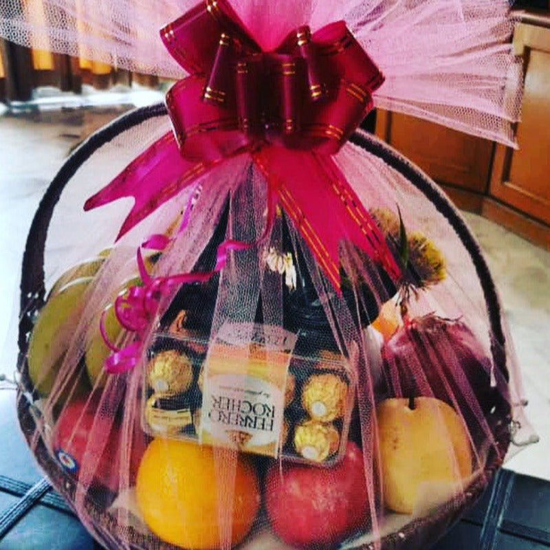 Deluxe VIP Luxury Fruit Basket On Demand Delivery Giftr