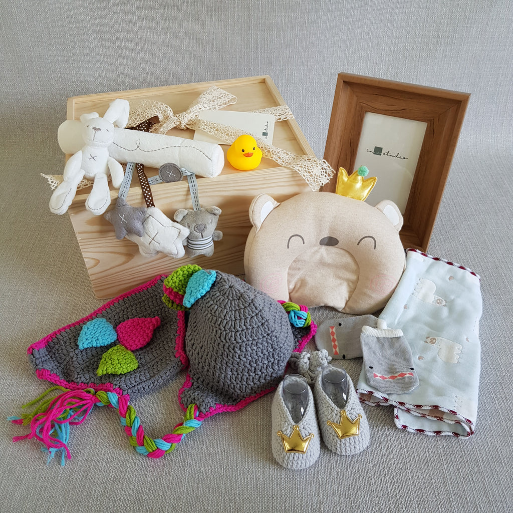New Born Baby Gift Box - BXL03 (Klang Valley Delivery)