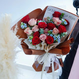 Cappucino With Red Rose Flower Bouquet (Vintage Colour Combo) | (Negeri Sembilan / KL & Selangor Delivery)