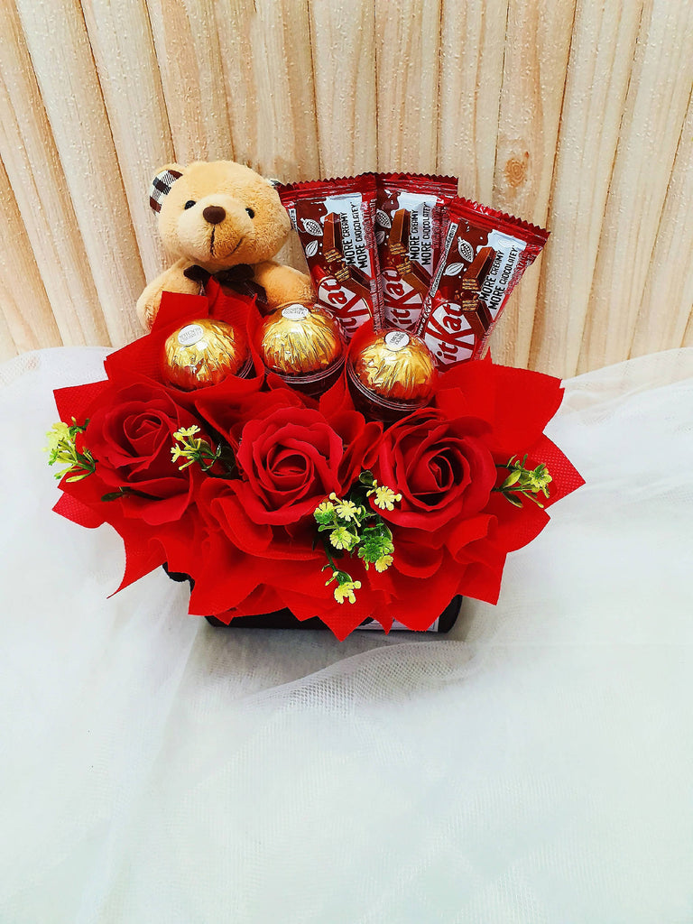 (Self Pick-up Only at Sg. Besi, KL on 14 Feb) Soap Roses Chocolate With Teddy Bear Arrangement (Valentine's Day 2020)