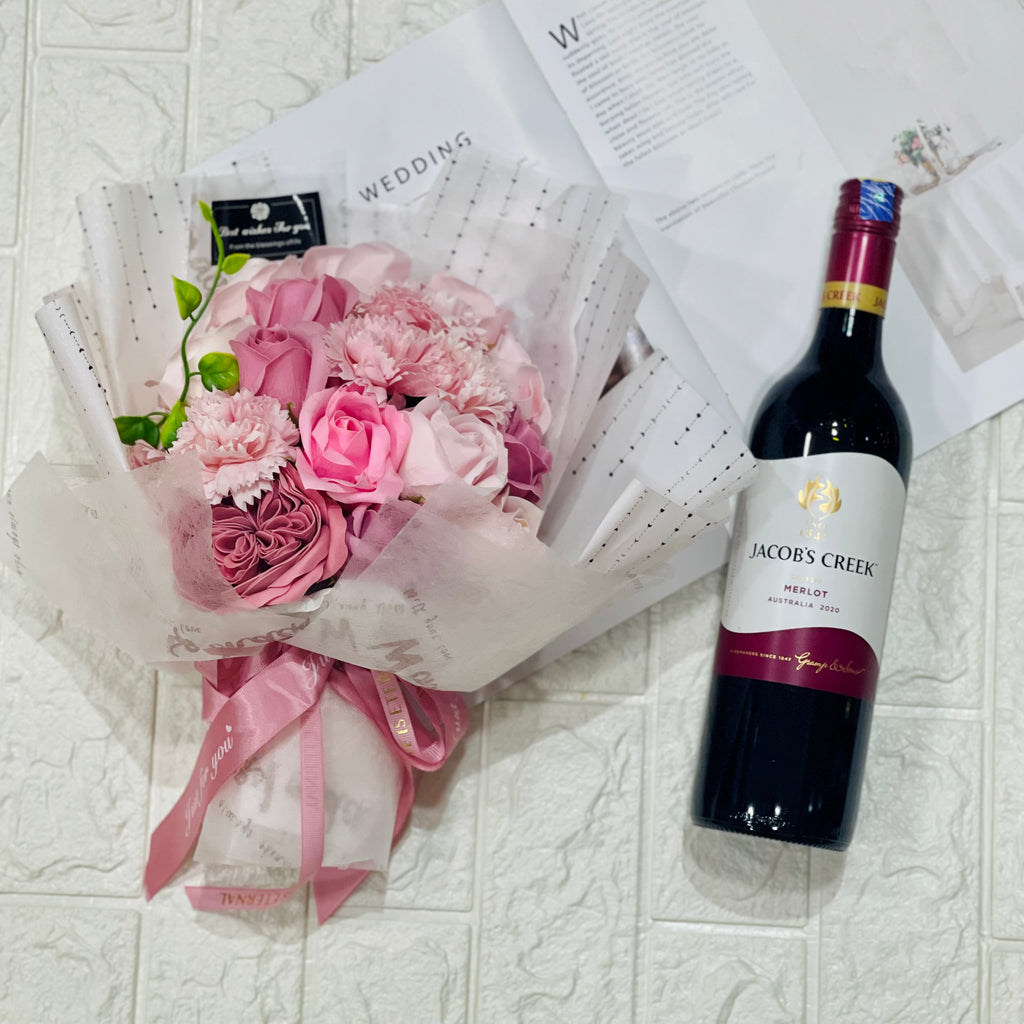 Soap Roses Bouquet with Wine (West Malaysia Delivery only)