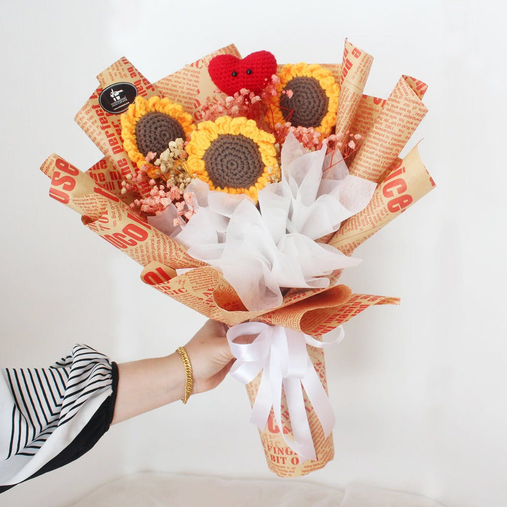 Summer Sunflower Crochet Bouquet (Klang Valley Delivery Only) Giftr