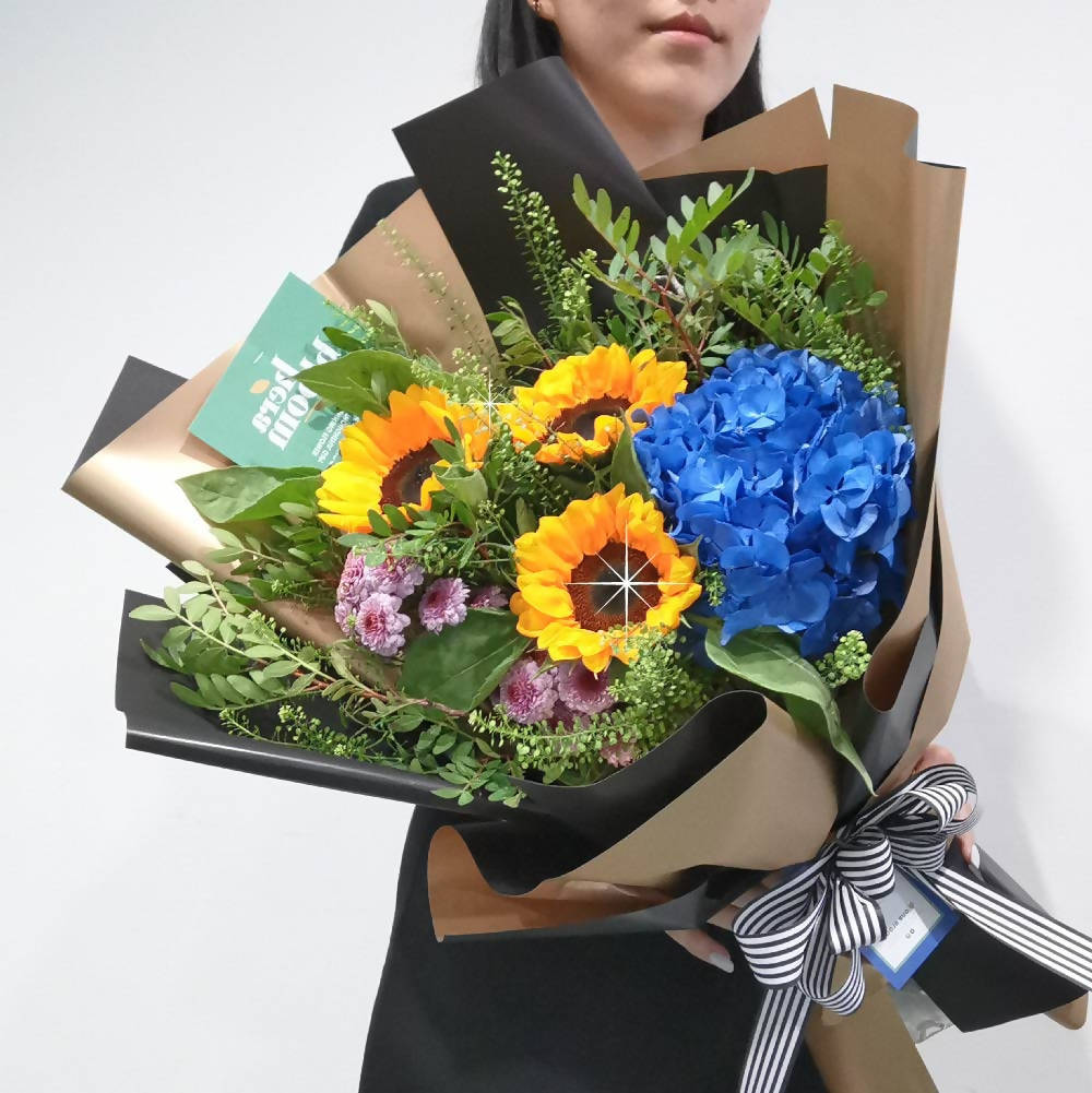 Sunflower Hydrangea Garden Bouquet (Klang Valley Delivery Only) Giftr
