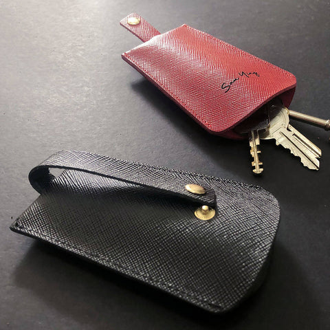 Personalised Leather InStyle Pulling Key Holder - Valentine's Day Flowers & Gifts 2026