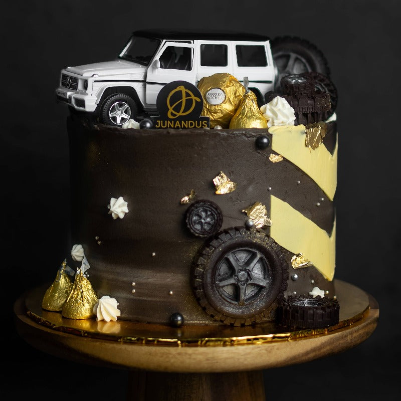 Race Car Cake - A Costco Cake Hack