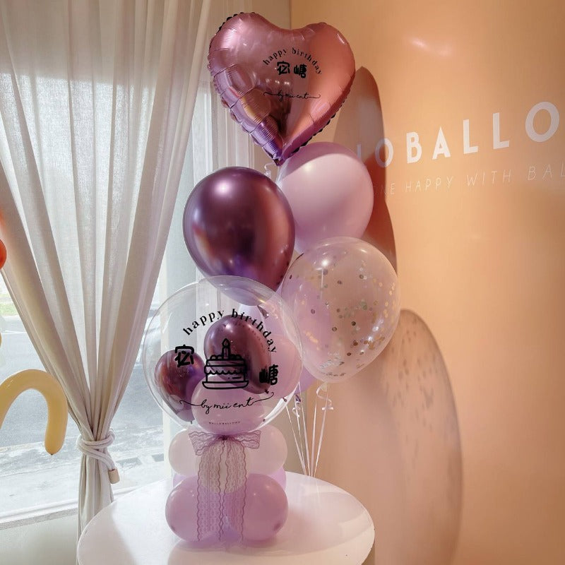 Balloon Boquet with foil crown balloon inside the Bobo Balloon 