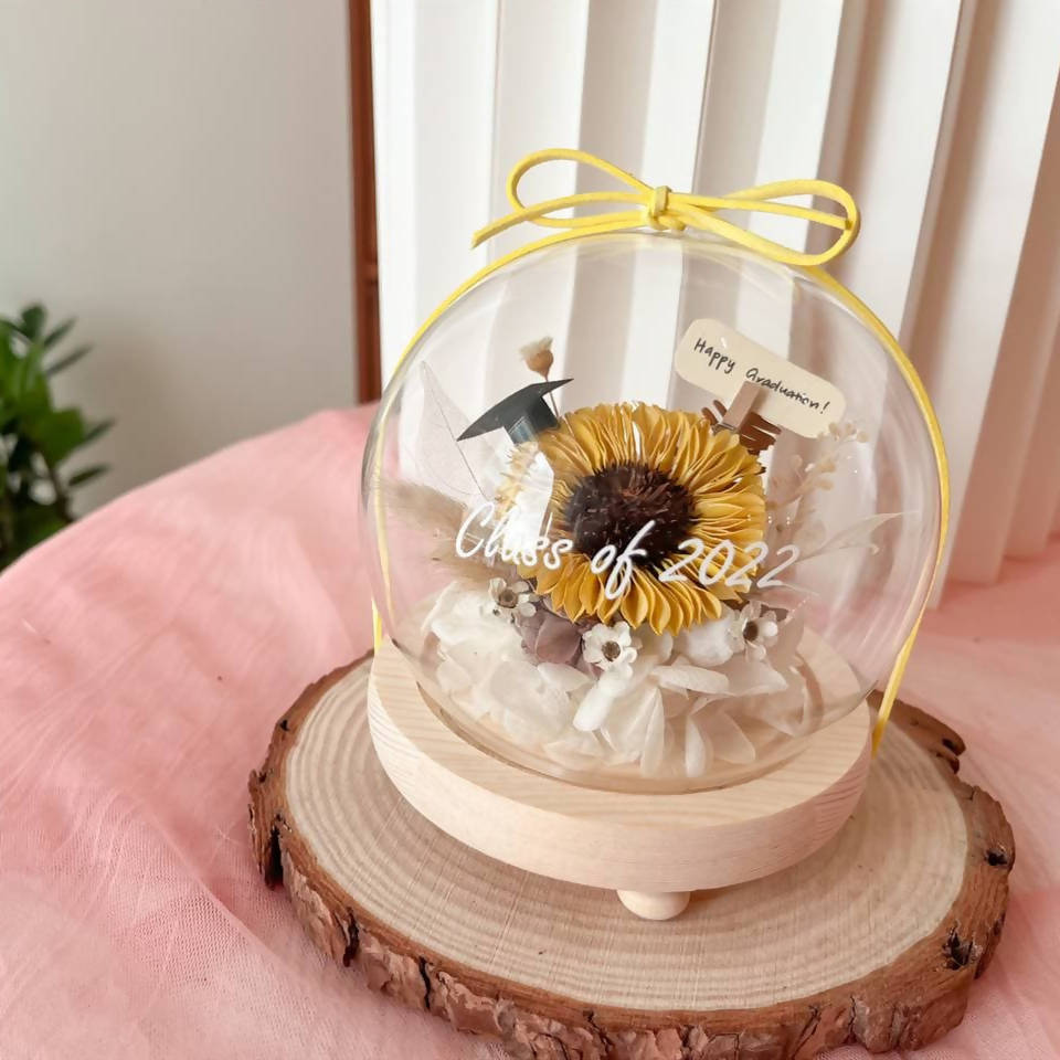 Villy Preserved Flower Globe