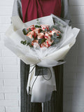 Scentales Minimalist Cappuccino Kenya Rose Flower Bouquet (M)  | (Klang Valley Delivery Only)