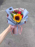 Ilustre Flower Bouquet (Johor Bahru Delivery only)