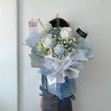 V2023 Ice Blue Rose Bouquet ( Fresh Flower ) (Johor Bahru Delivery)