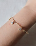 Daisy Dream Gold Necklace Bracelet Set (Nationwide Delivery)