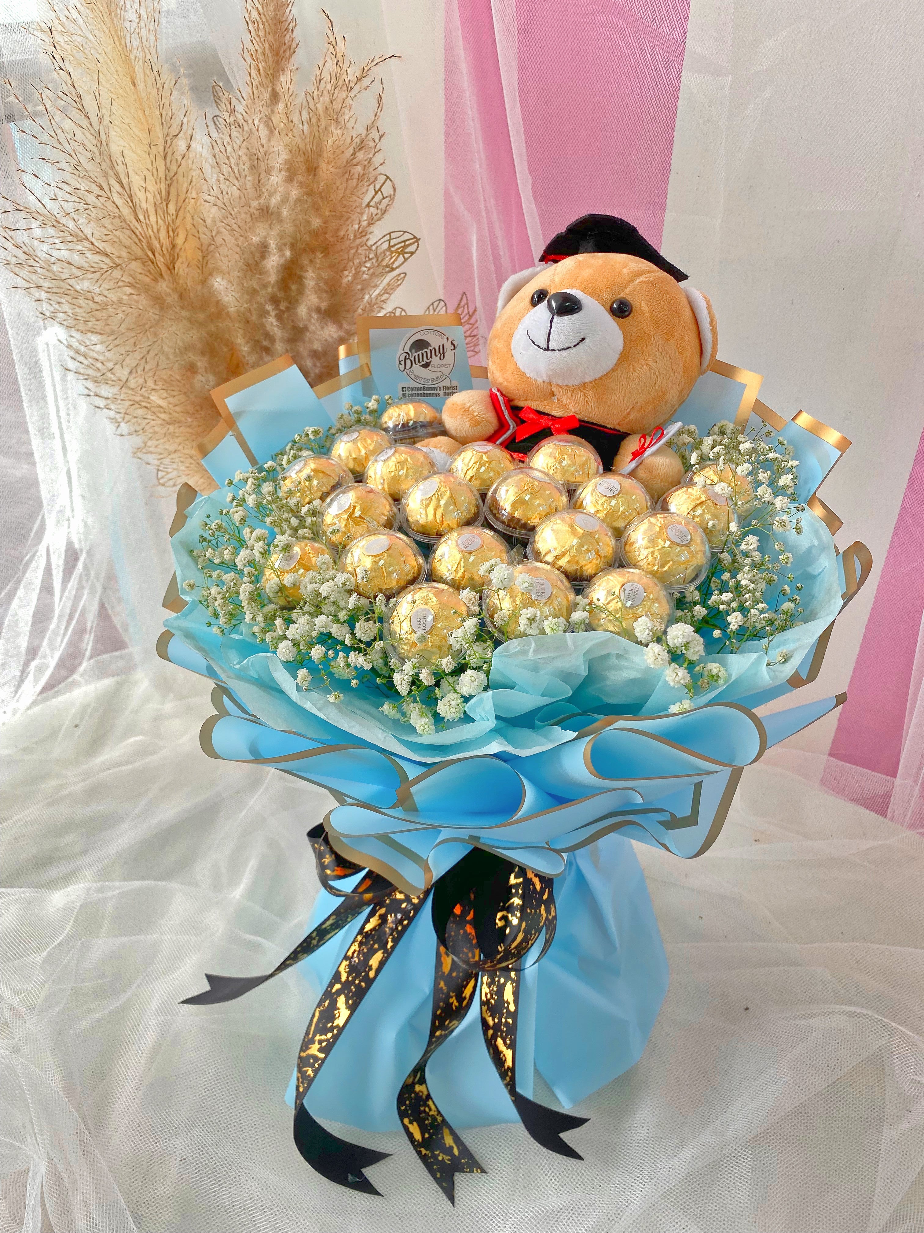 Ferrero Rocher Bouquet Graduation