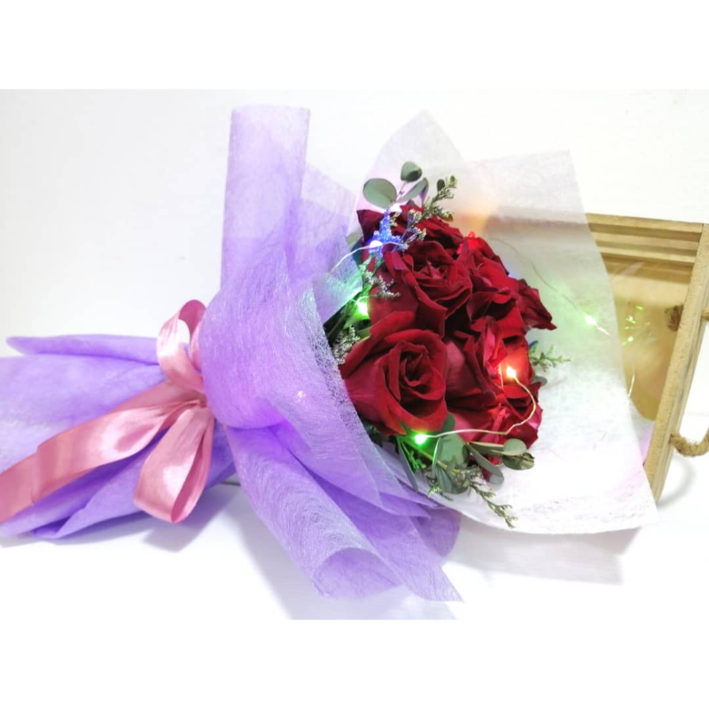 Kelly - Flower Bouquet (Kuantan Delivery Only)