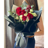 Beyoutee and The Beast Roses Bouquet (Klang Valley Delivery)