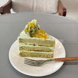 8 Inch Matcha Yuzu Cake (Klang Valley Delivery)