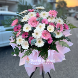 Opening Flower Stand 002