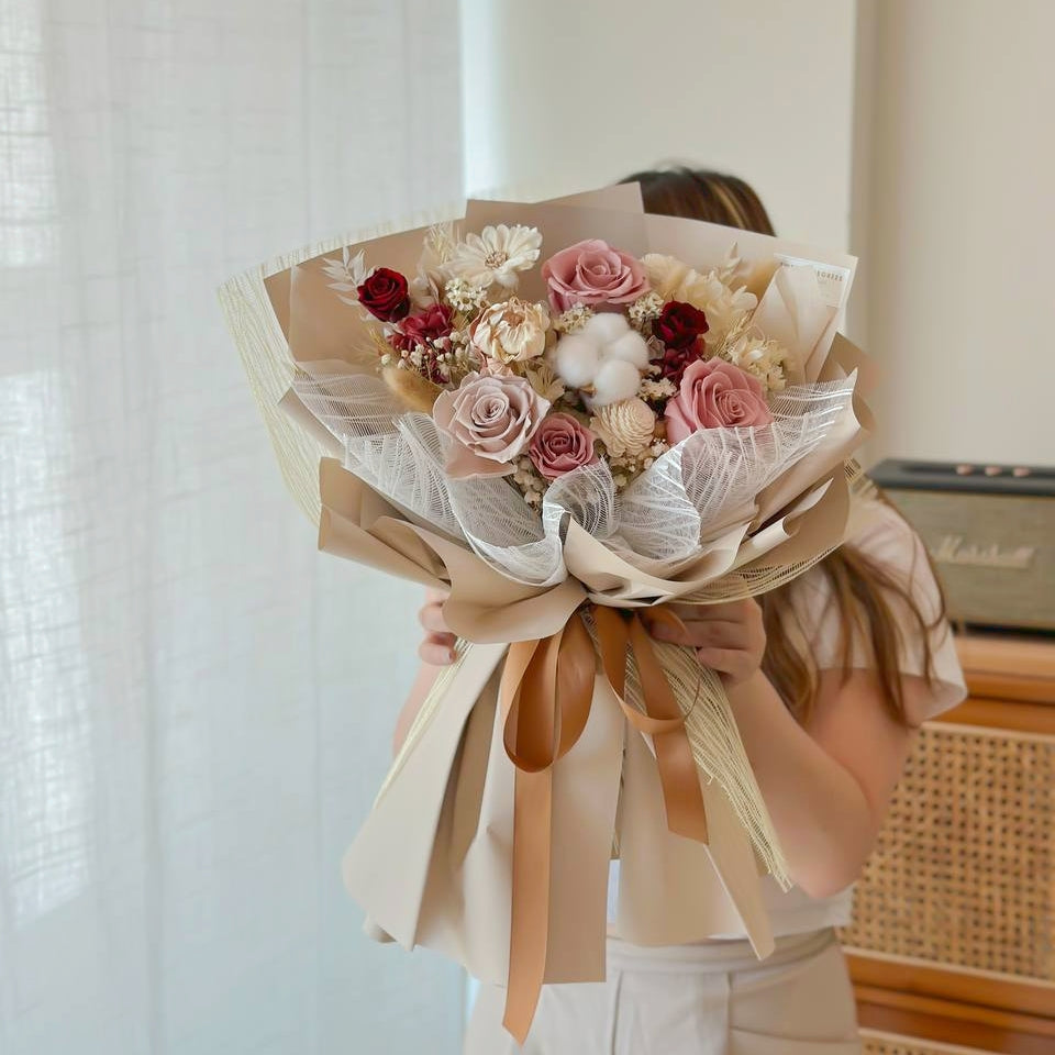 Anya Preserved Flower Bouquet (Klang Valley Delivery) | Giftr ...