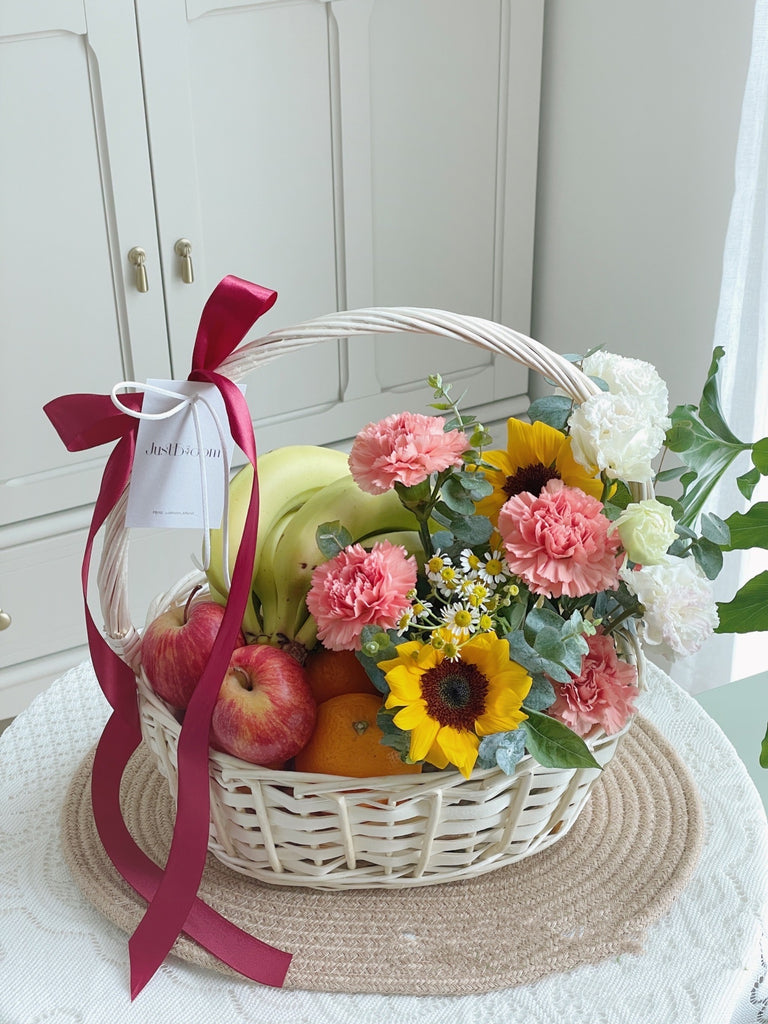 Fruitty Fruits Basket With Fresh Flower (Klang Valley Delivery) Giftr